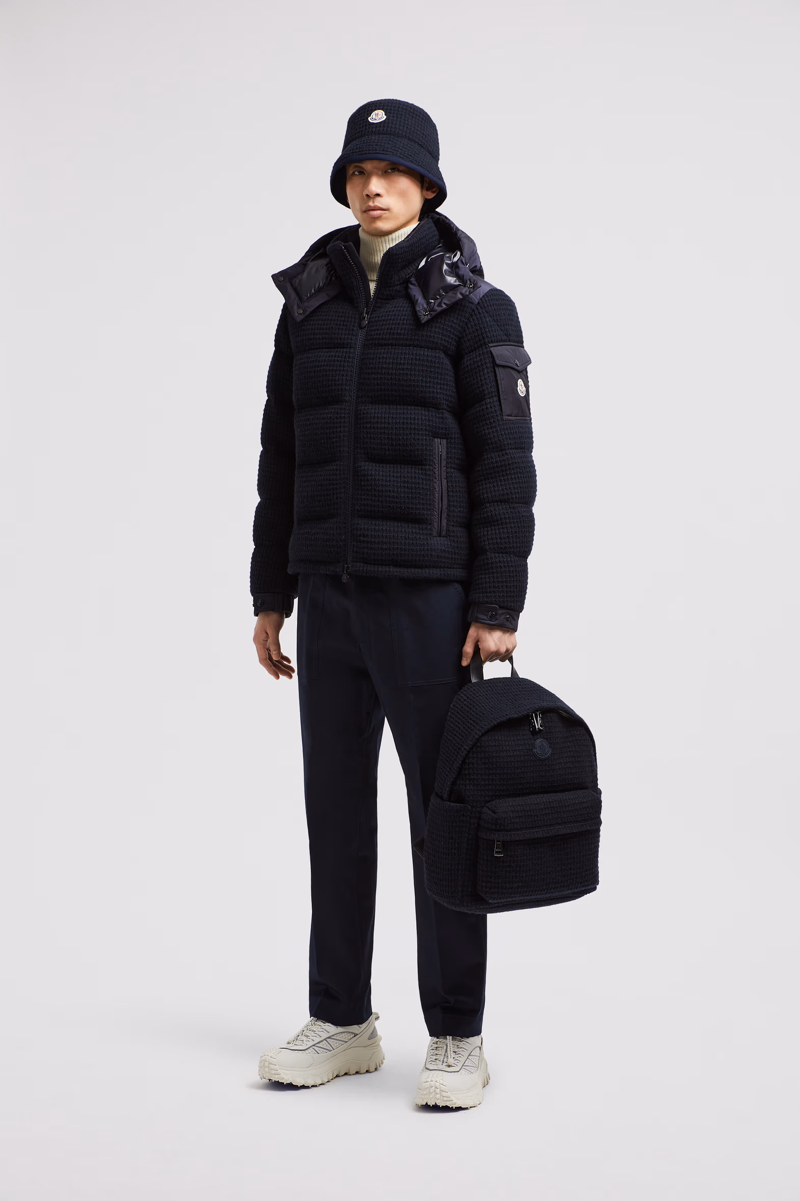 Doudoune courte à capuche Lagdei Hommes Bleu Royal Moncler 0